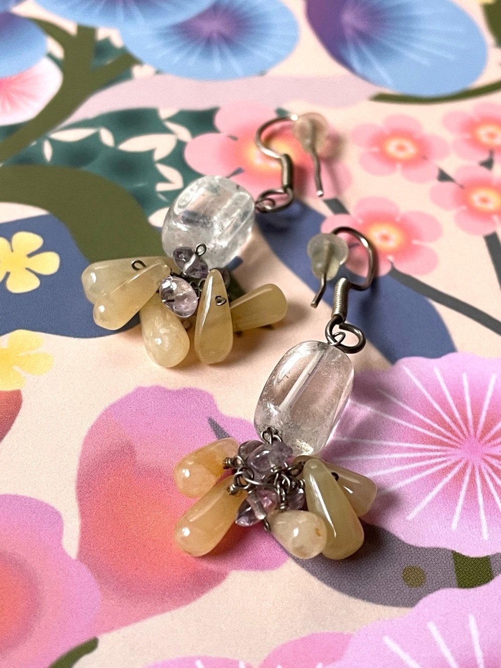 Vintage artisan-style polished natural stone dangle earrings boho - Picture 8 of 11